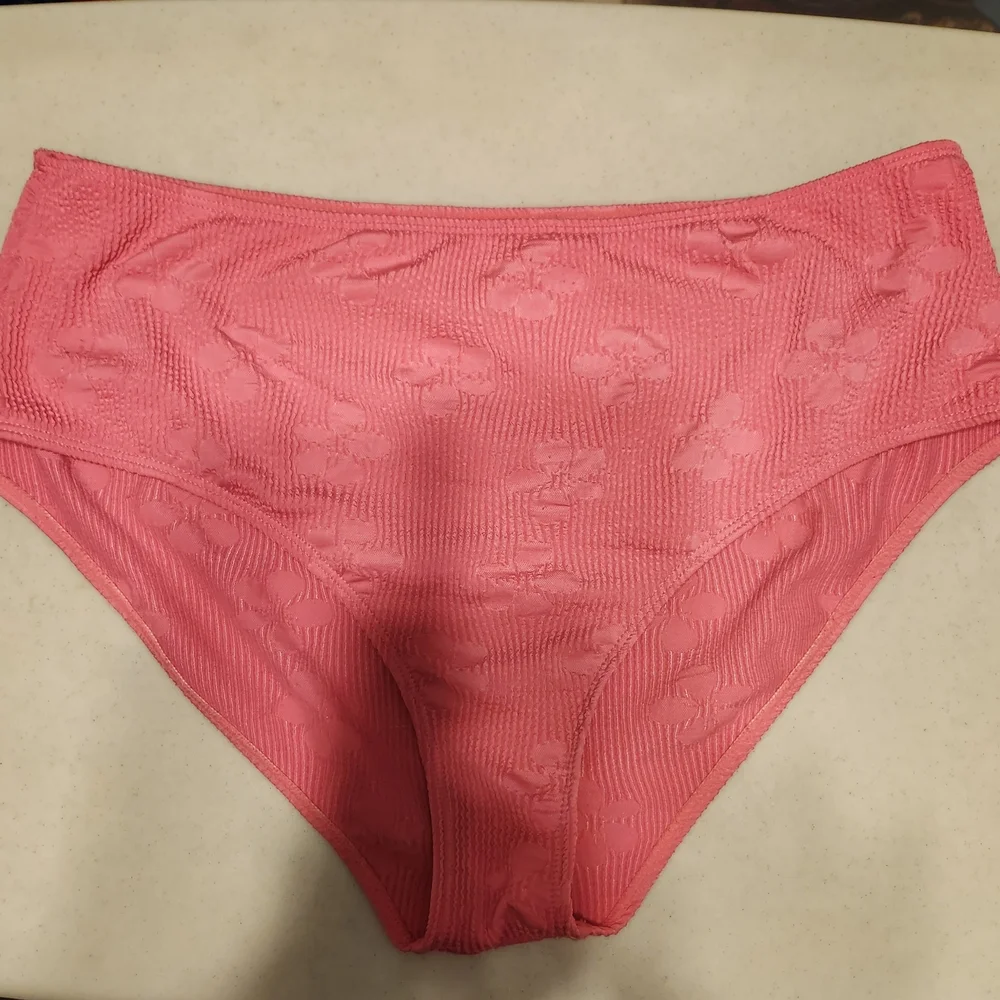 Pink Ruffled Women's Top - Picture 4 of 8